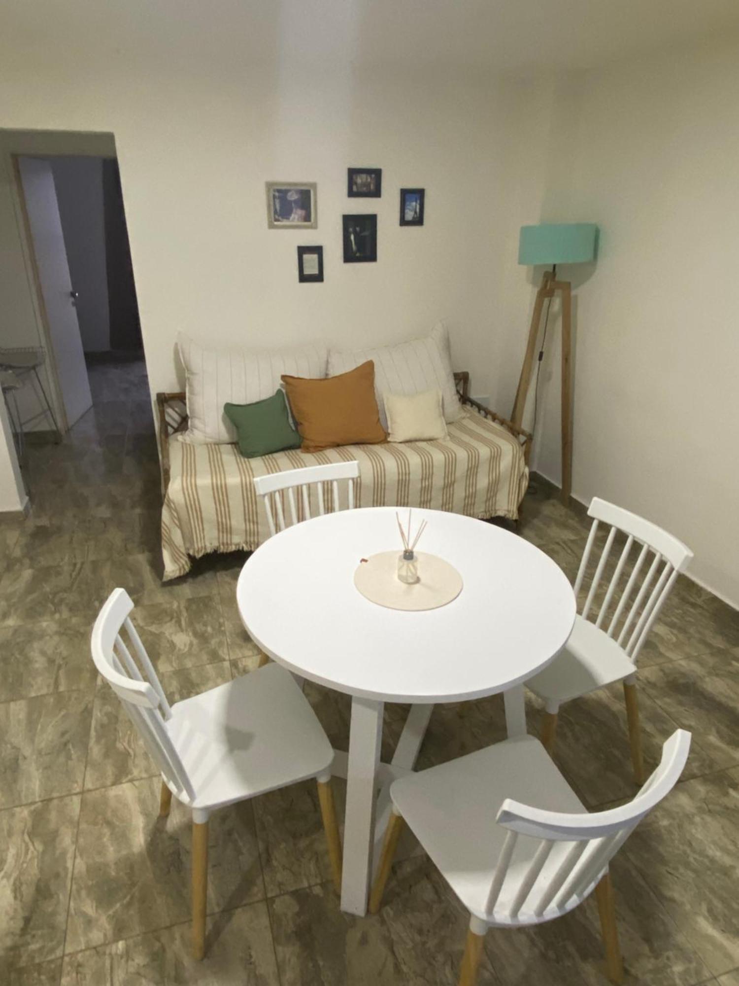Departamento Temporario La Plata Apartment *
